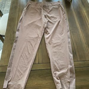 Athleta Brooklyn Pant- gently used size 10